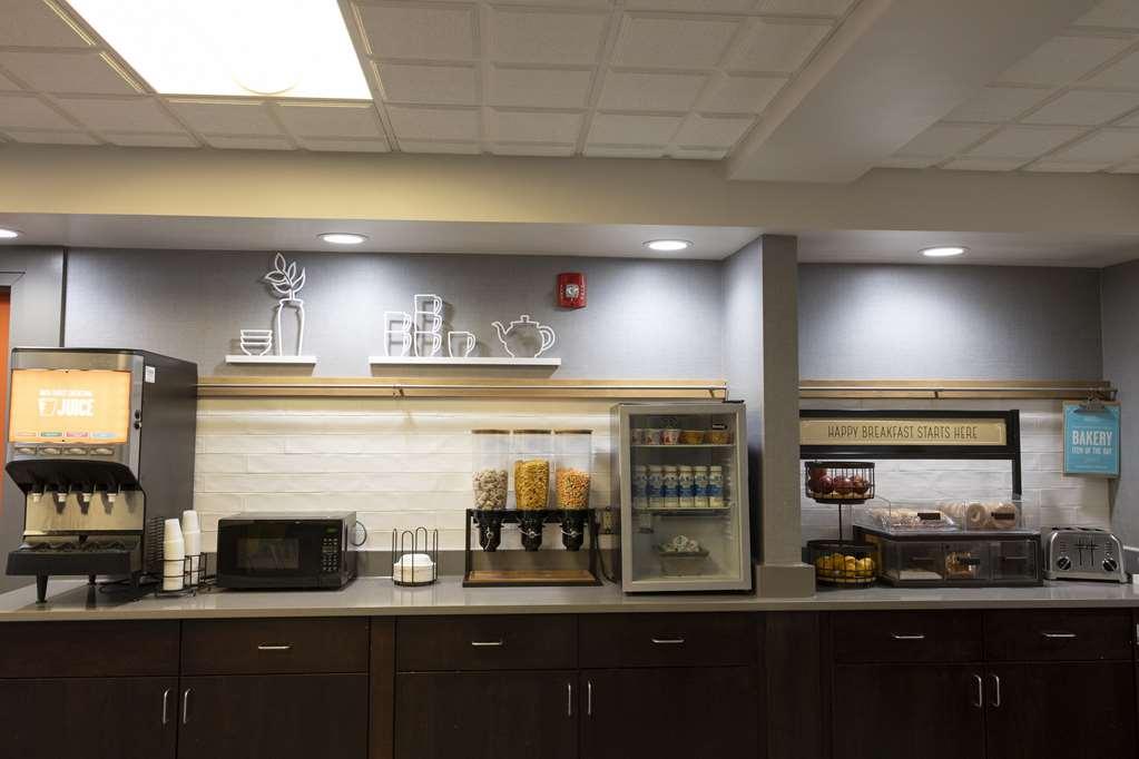 Hampton Inn Kent/Akron Area Restaurant foto