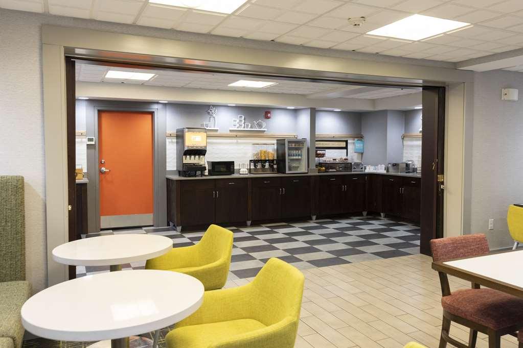 Hampton Inn Kent/Akron Area Restaurant foto