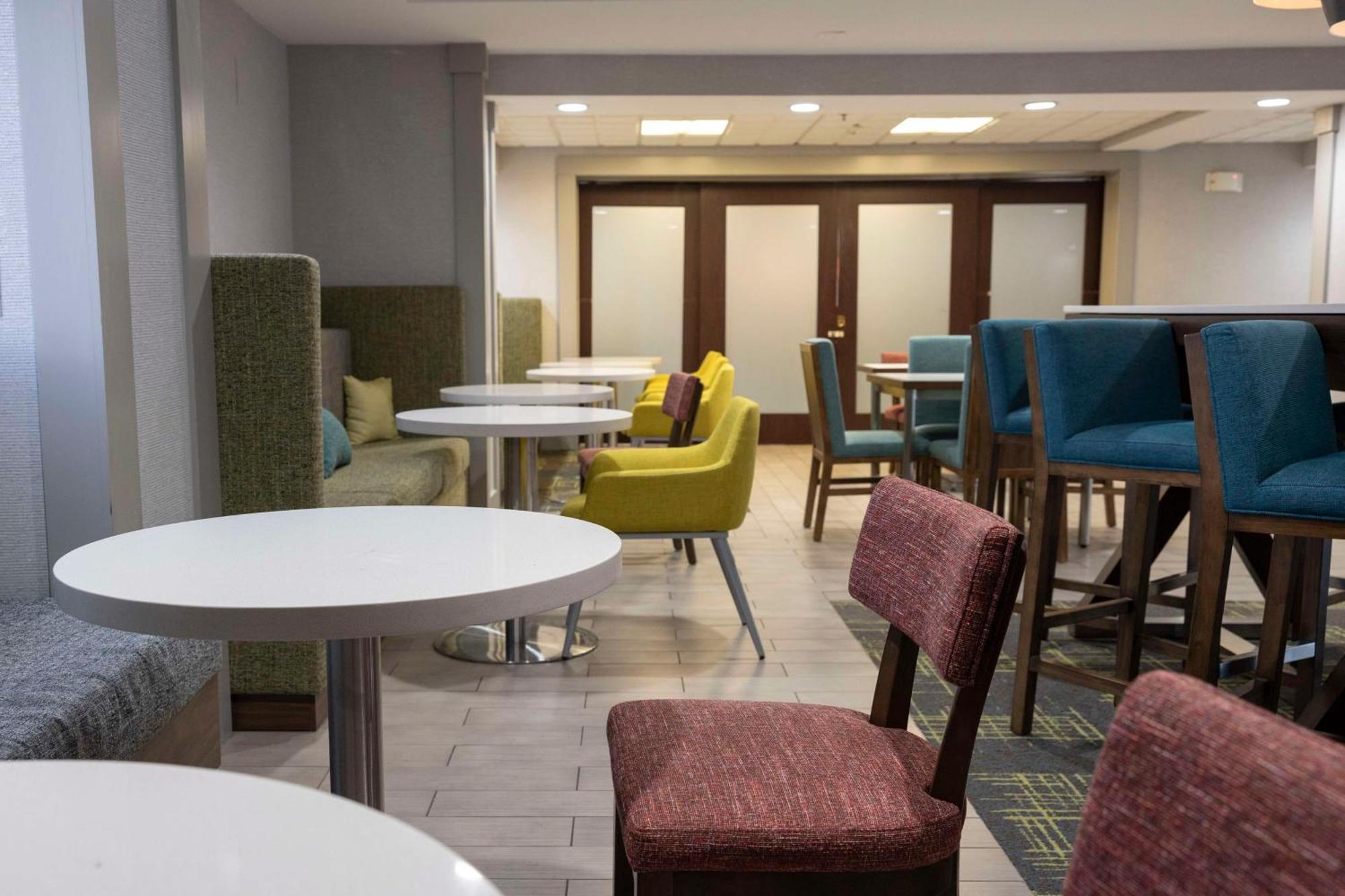 Hampton Inn Kent/Akron Area Exterior foto